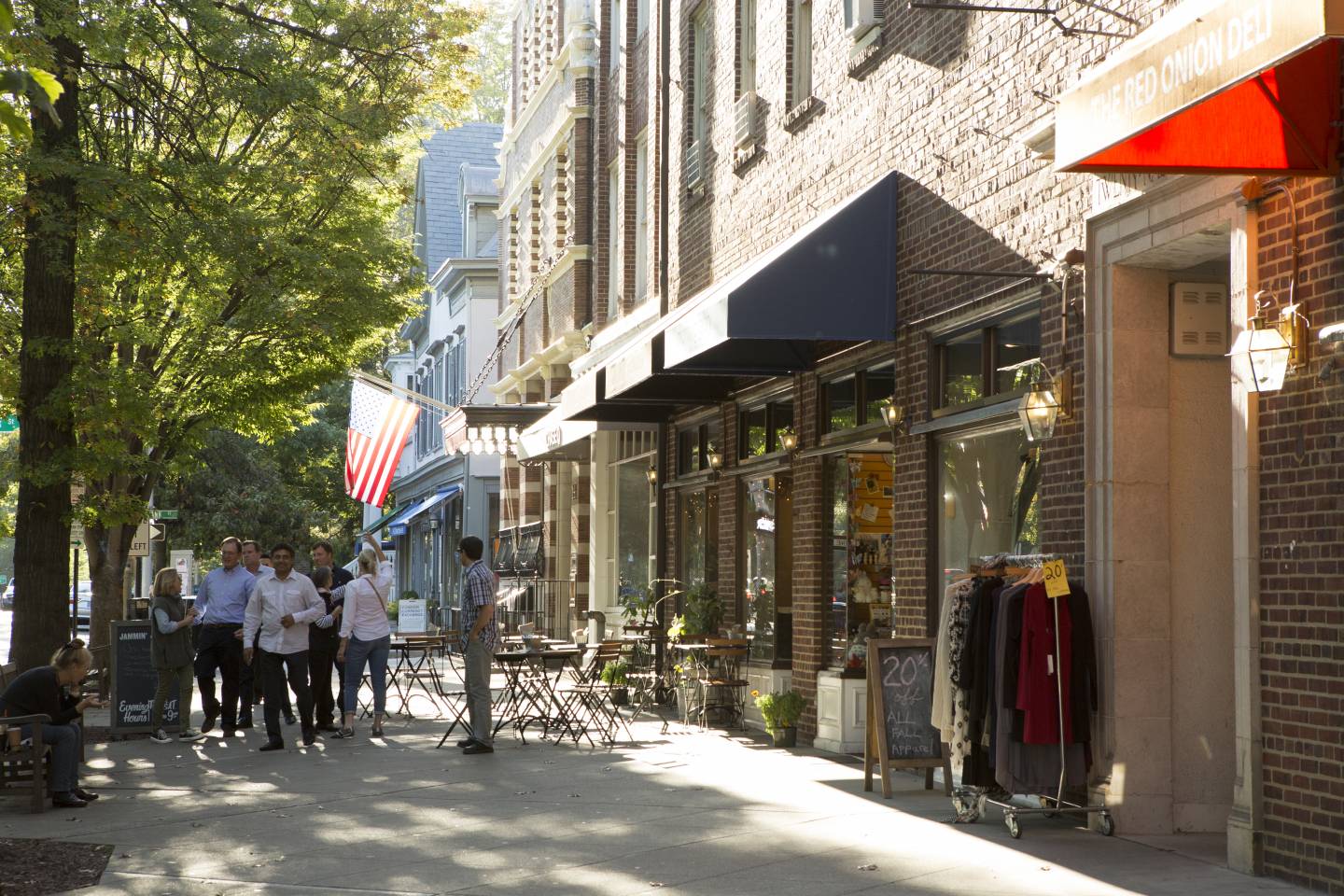 Nassau Street shops by Chambers Street